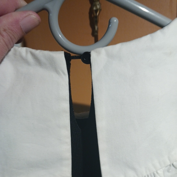 Zara Women's Black And White 'Peter Pan' Collared Dress. Size S - Picture 14 of 16